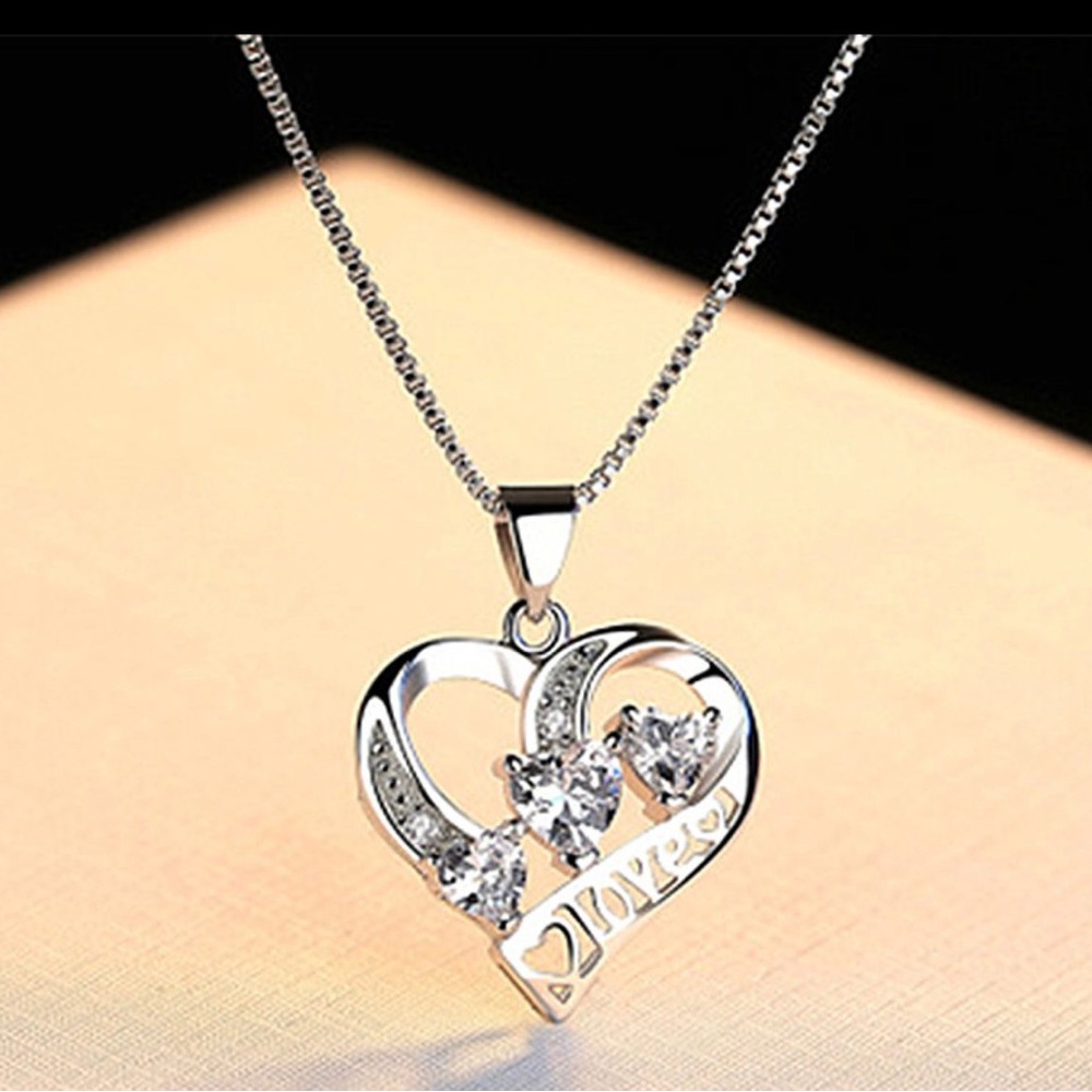 Silver Zircon  Heart Pendant Necklace